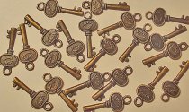 Metal Embellishments-Bronze "Love" Keys